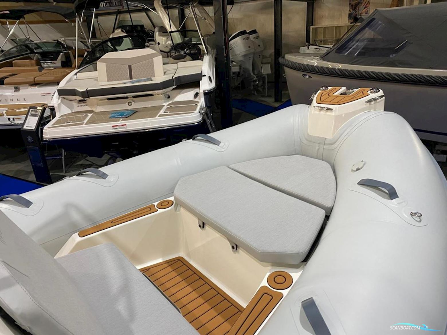 Zodiac Medline 5.8 Rib