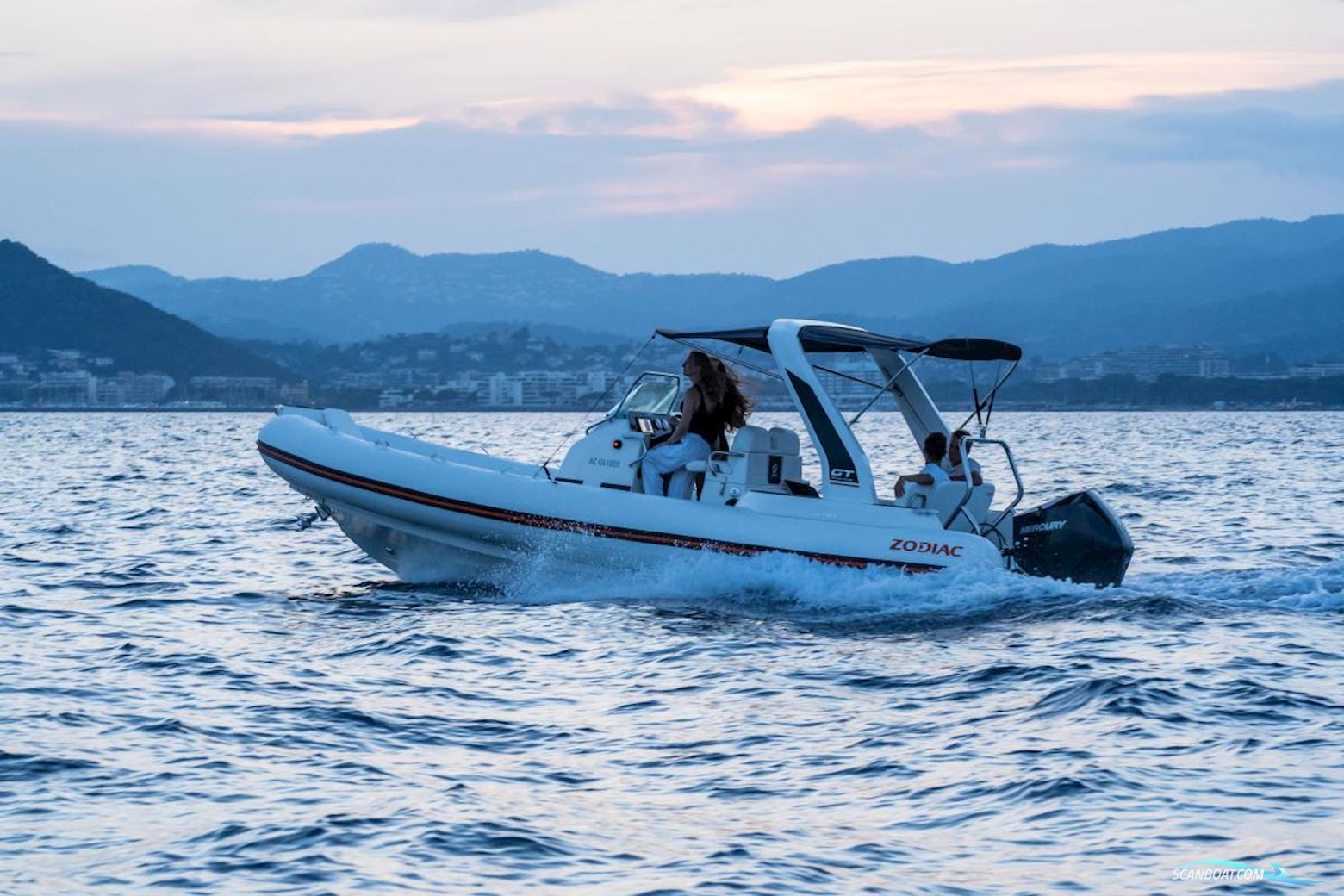 Zodiac Medline 7.5 GT