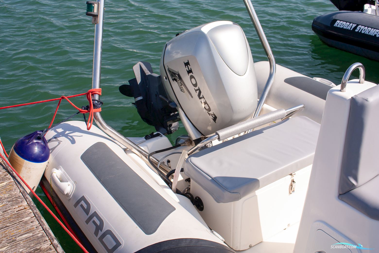 Zodiac Pro 12 Man