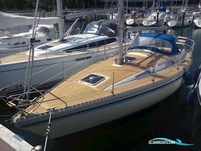 Comfortina 32 Sailing boat 1991, with Volvo Penta D2003S engine, Germany