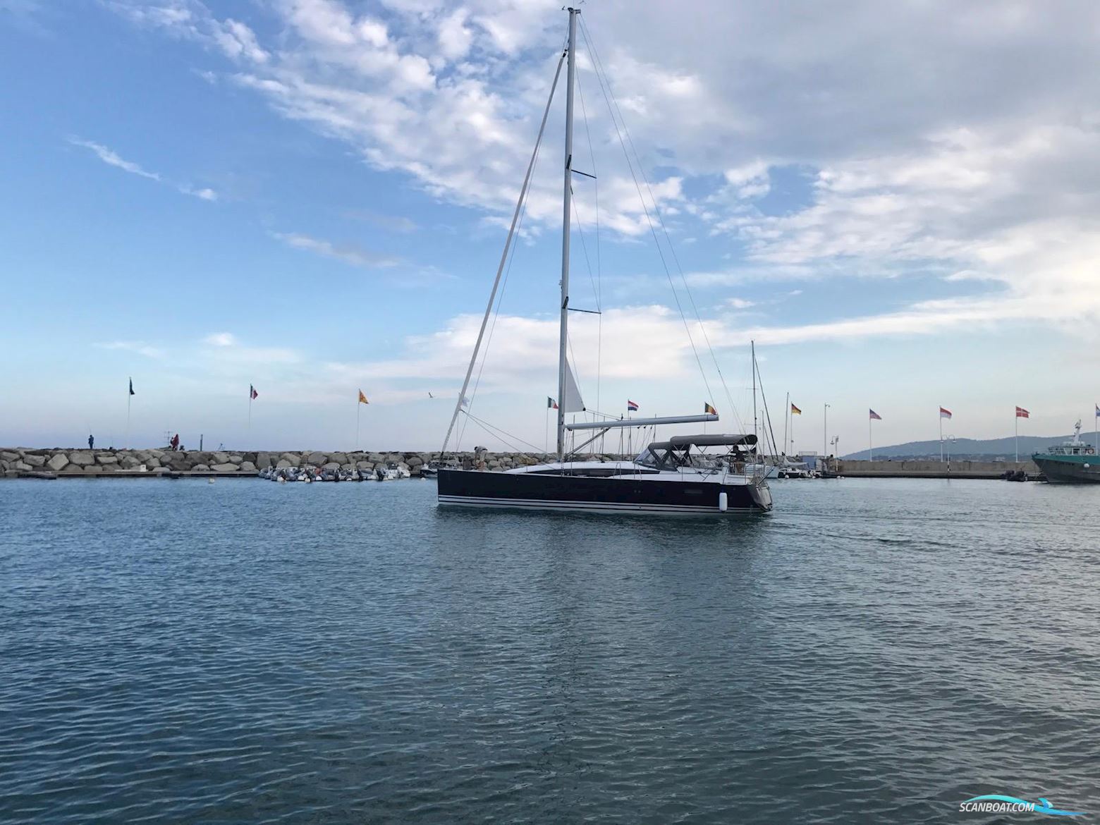 Jeanneau 51 Sailing boat 2017, with Yanmar engine, United Kingdom