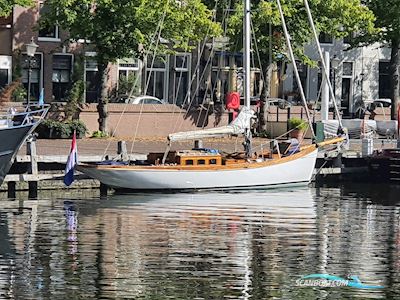 Klassiek Scherp Jacht (Robert Cain) Klassiek Scherp Jacht (Robert Cain) Perfect Onderhouden! Sailing boat 1902, with Timray engine, The Netherlands