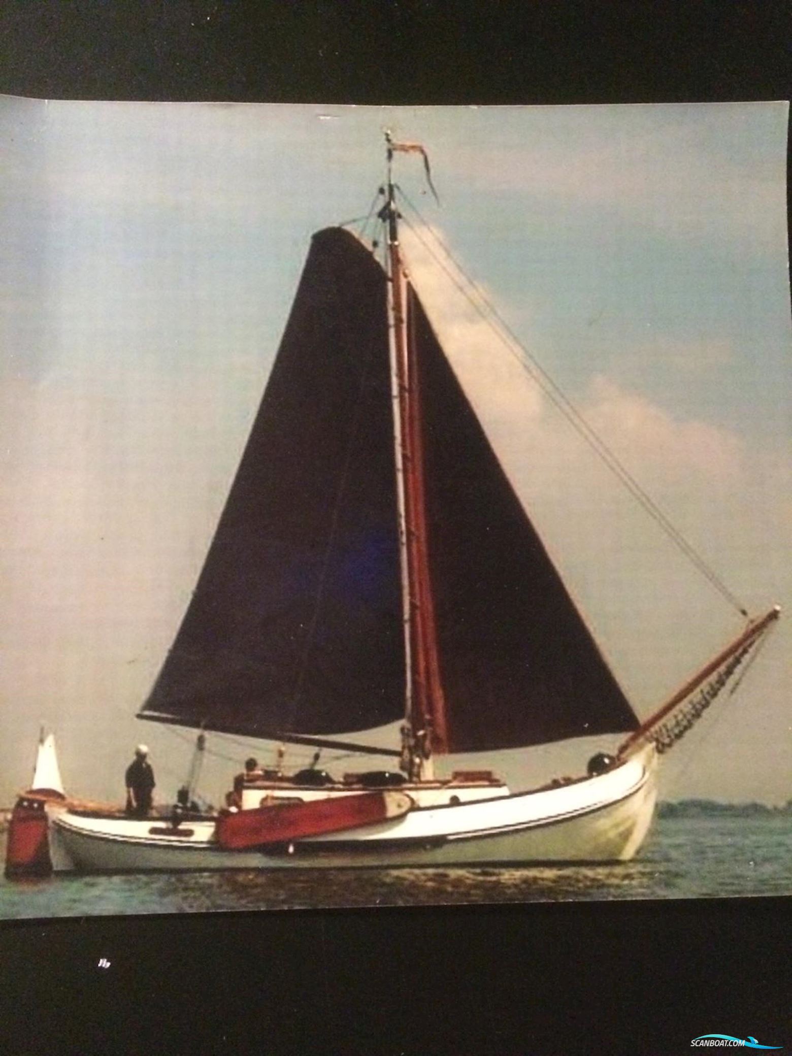 Lemsteraak Blom 10.10 Sailing boat 1974, with Volvo Penta engine, The Netherlands