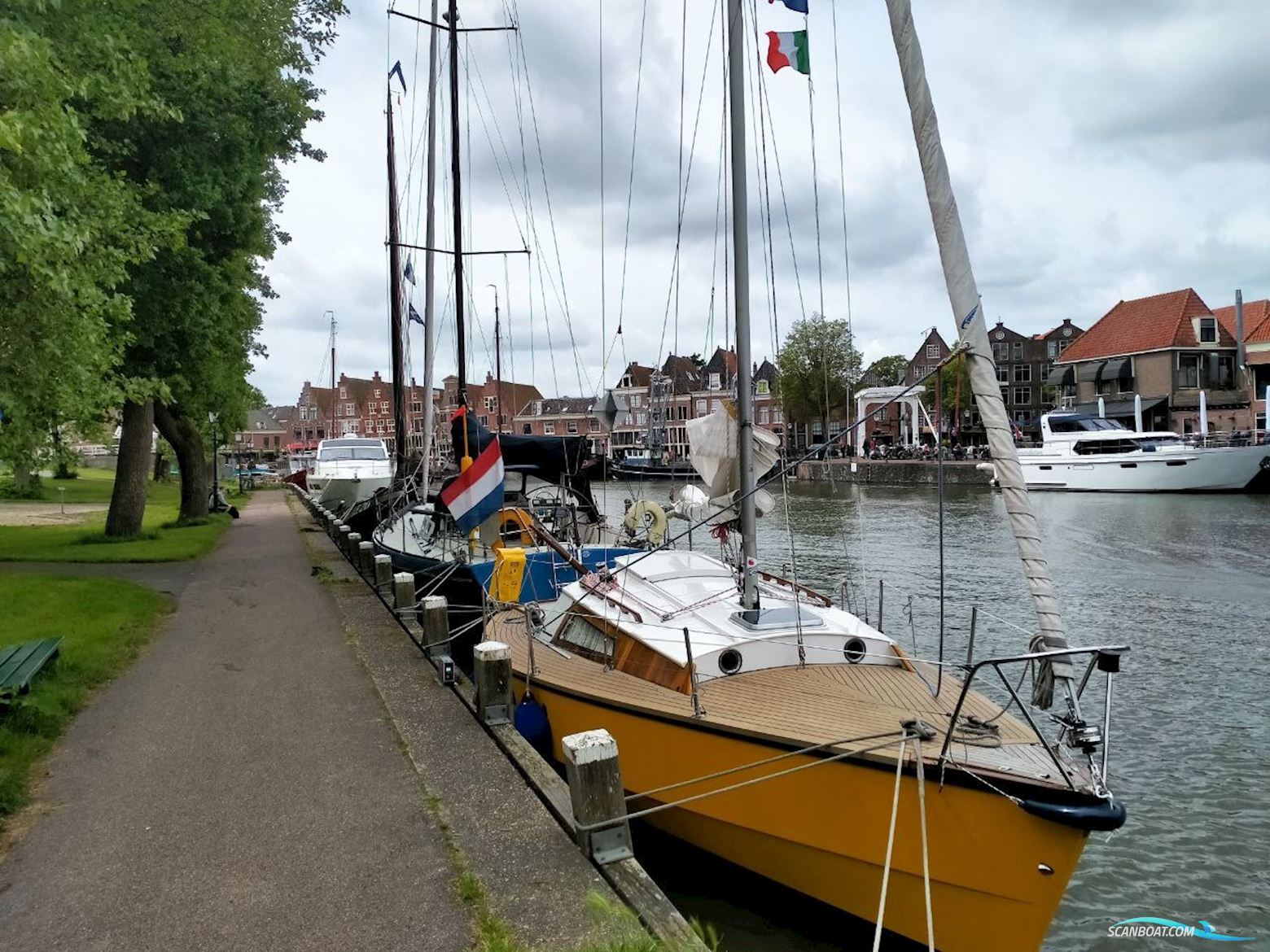 Waarschip 730 Sailing boat 1980, with Renault engine, The Netherlands