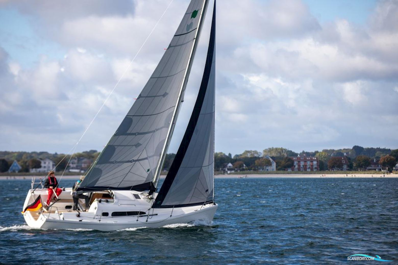 Winner 9 electric Sailing boat 2025, with ePropulsion engine, Germany