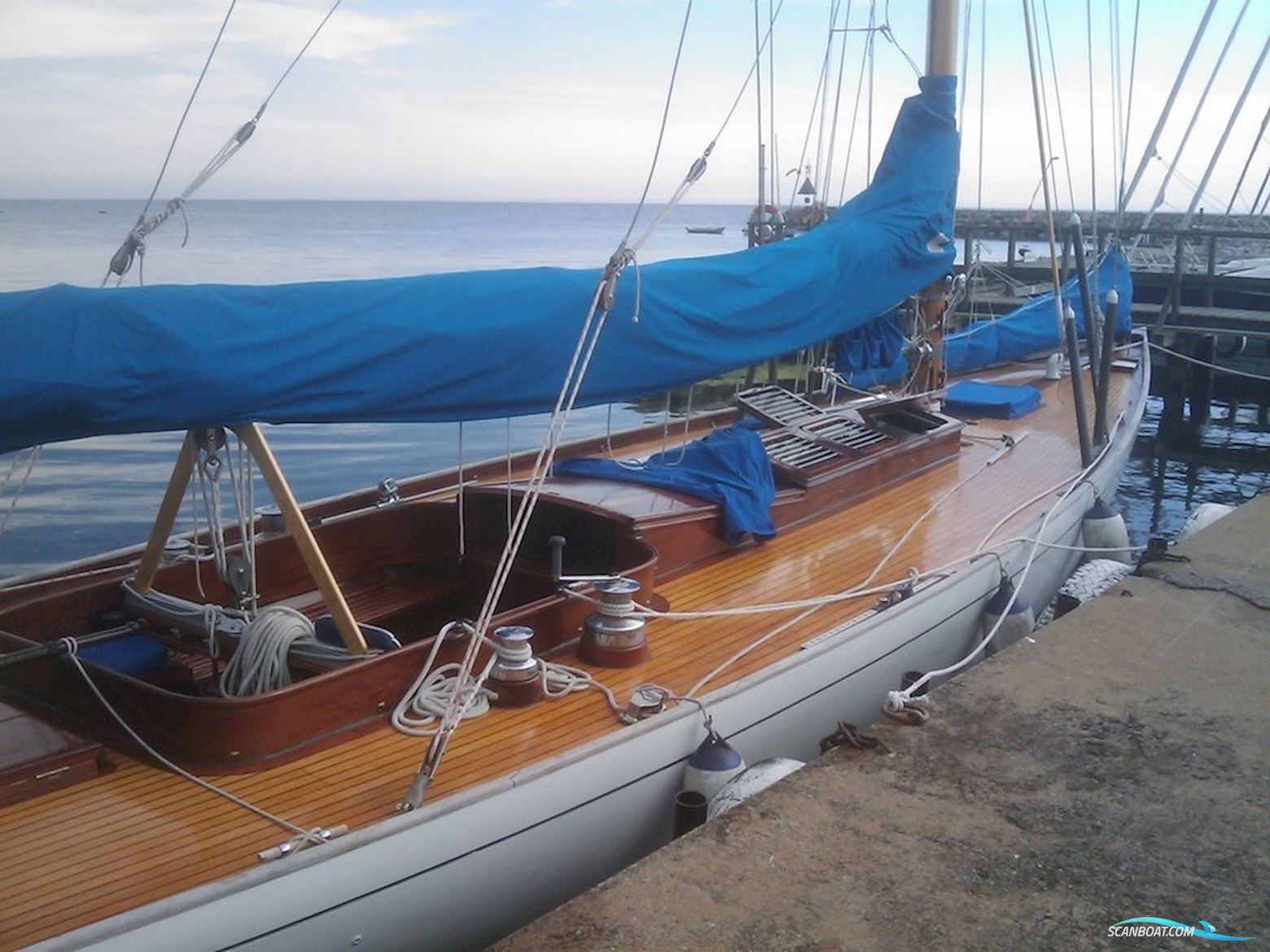 10 m R - Classic Yacht