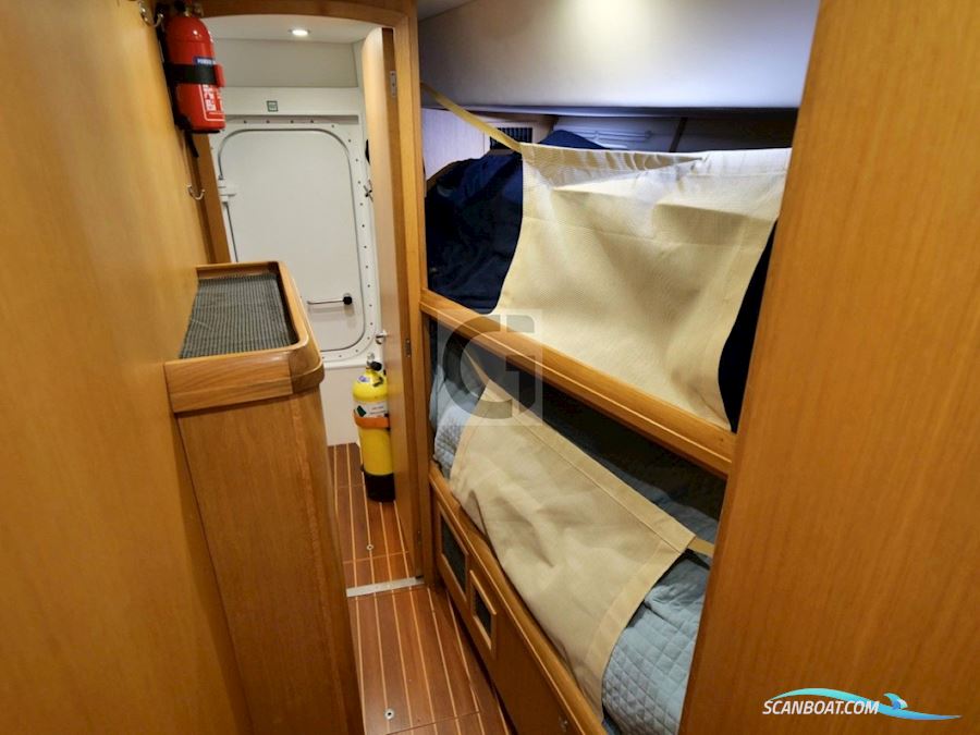 16.5m Expedition Yacht