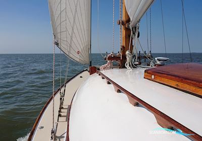 30er Jollenkreuzer Sailingboat 1956, with Tohatsu engine, Germany