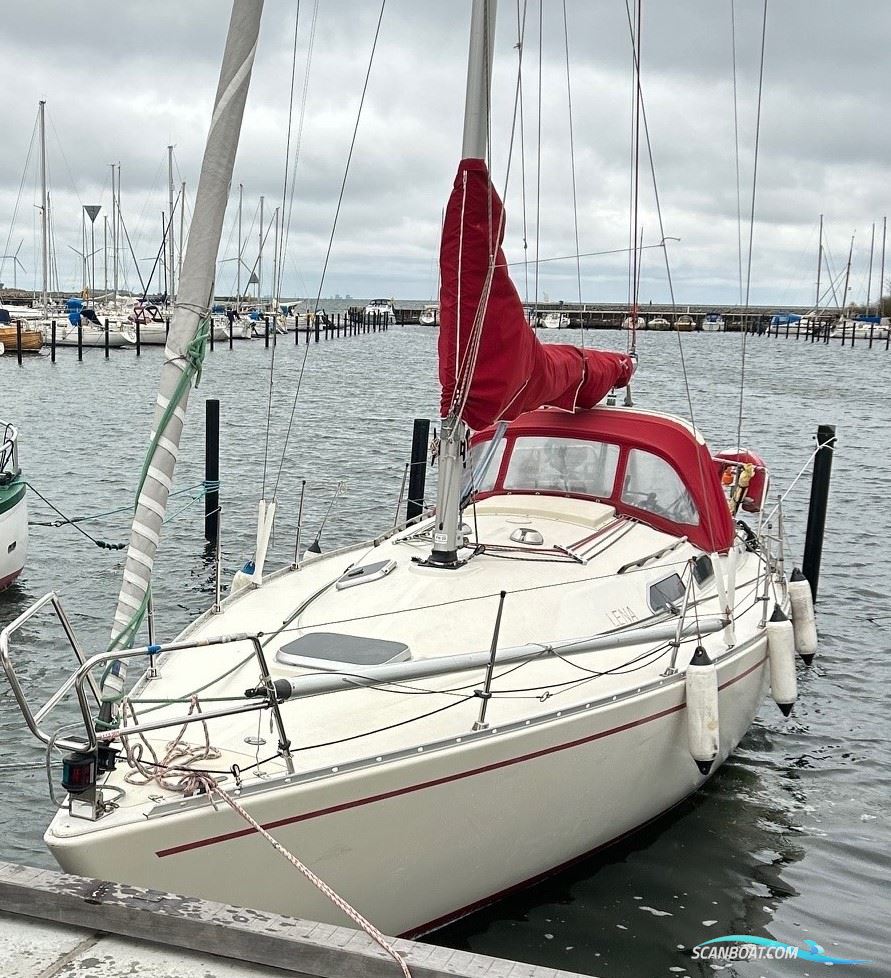 Albin Nova Sailingboat 1981, with Yanmar 2GM, Ferskvandskølet engine, Denmark