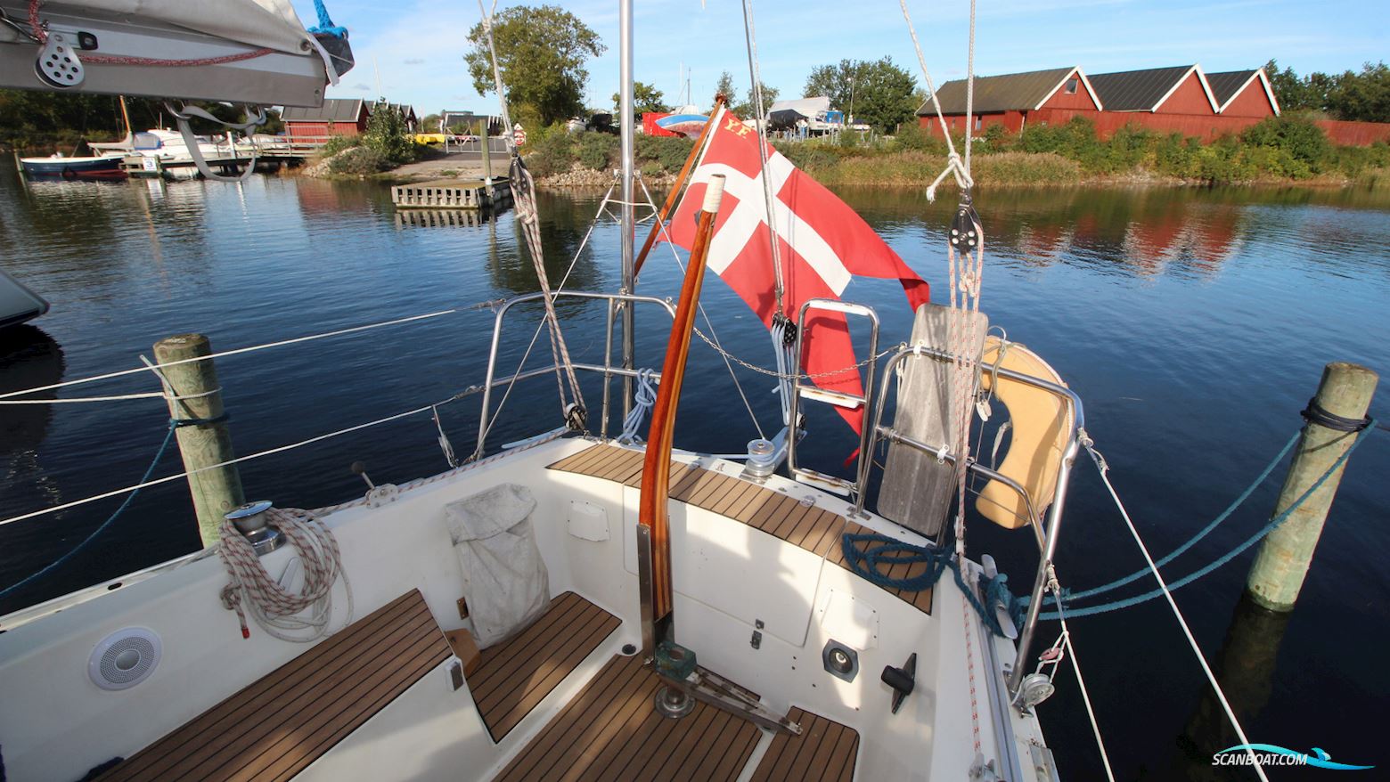 Albin Stratus 35