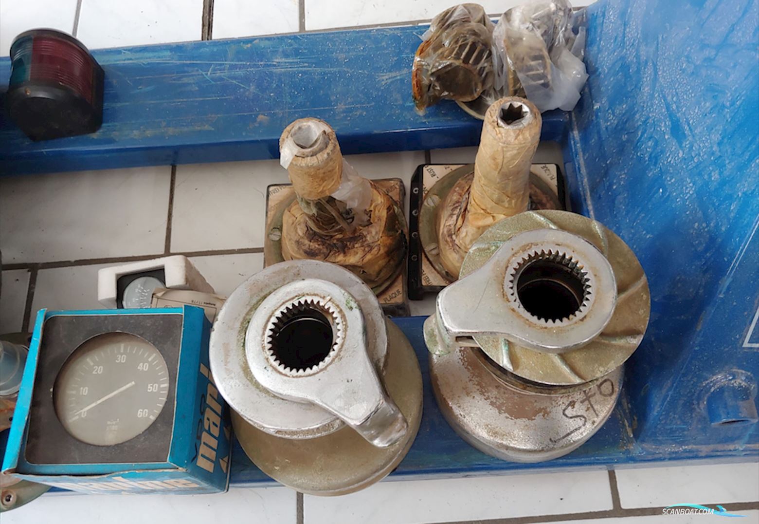 Almaz Asma 50 Aluminium