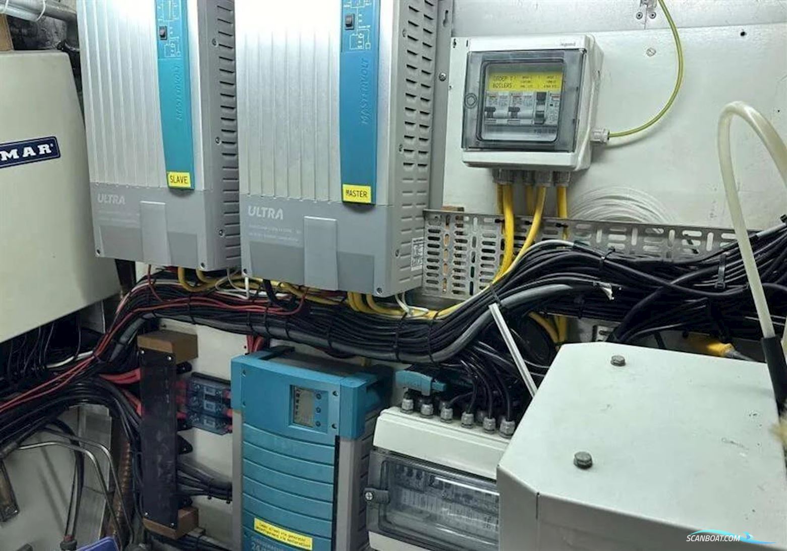 Aluboot BV Hindeloopen semi classic 68