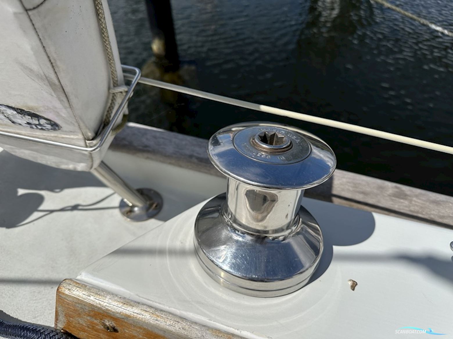 Apache 37 Sparkmann & Stephens