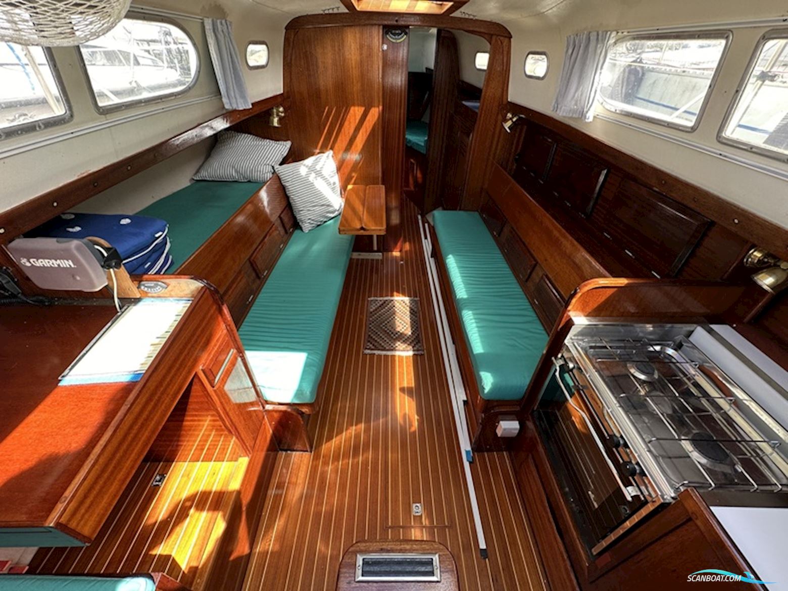 Apache 37 Sparkmann & Stephens