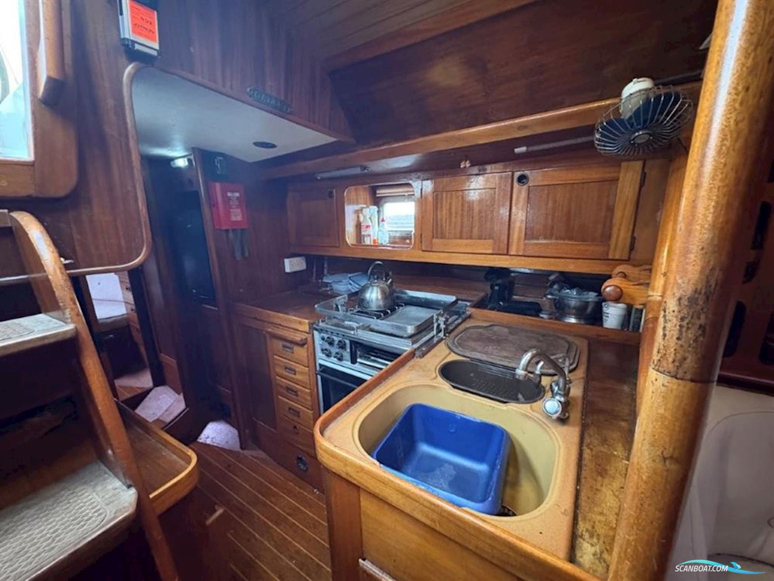 Aphrodite  42 Ketch