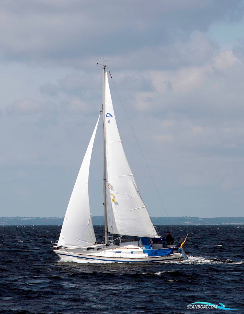 Arcona 32 Sailingboat 1987, with Volvo-Penta D1-20 engine, Germany