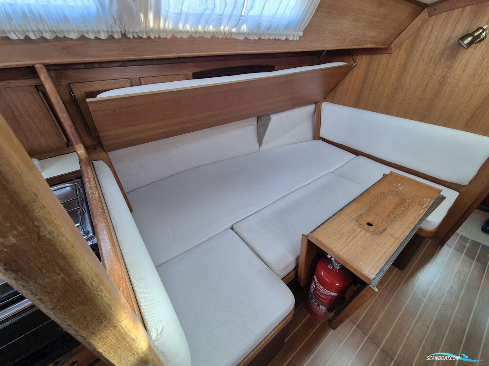 Arcona 32