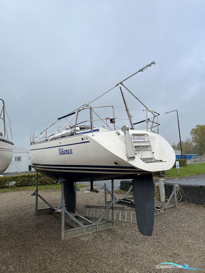Arcona 355