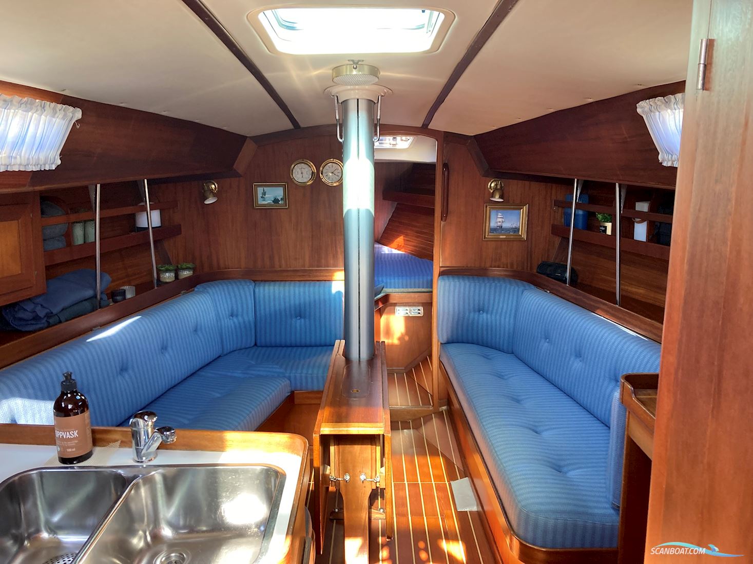 Arcona 36