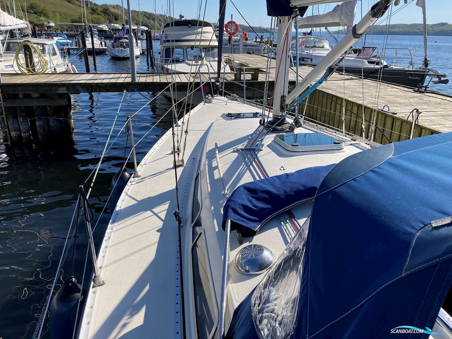 Arcona 36