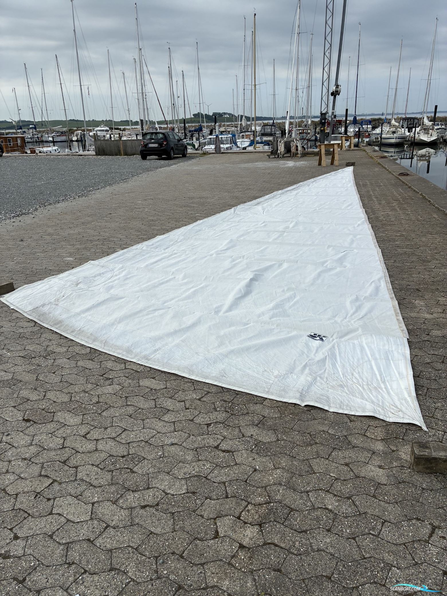 Arcona 370