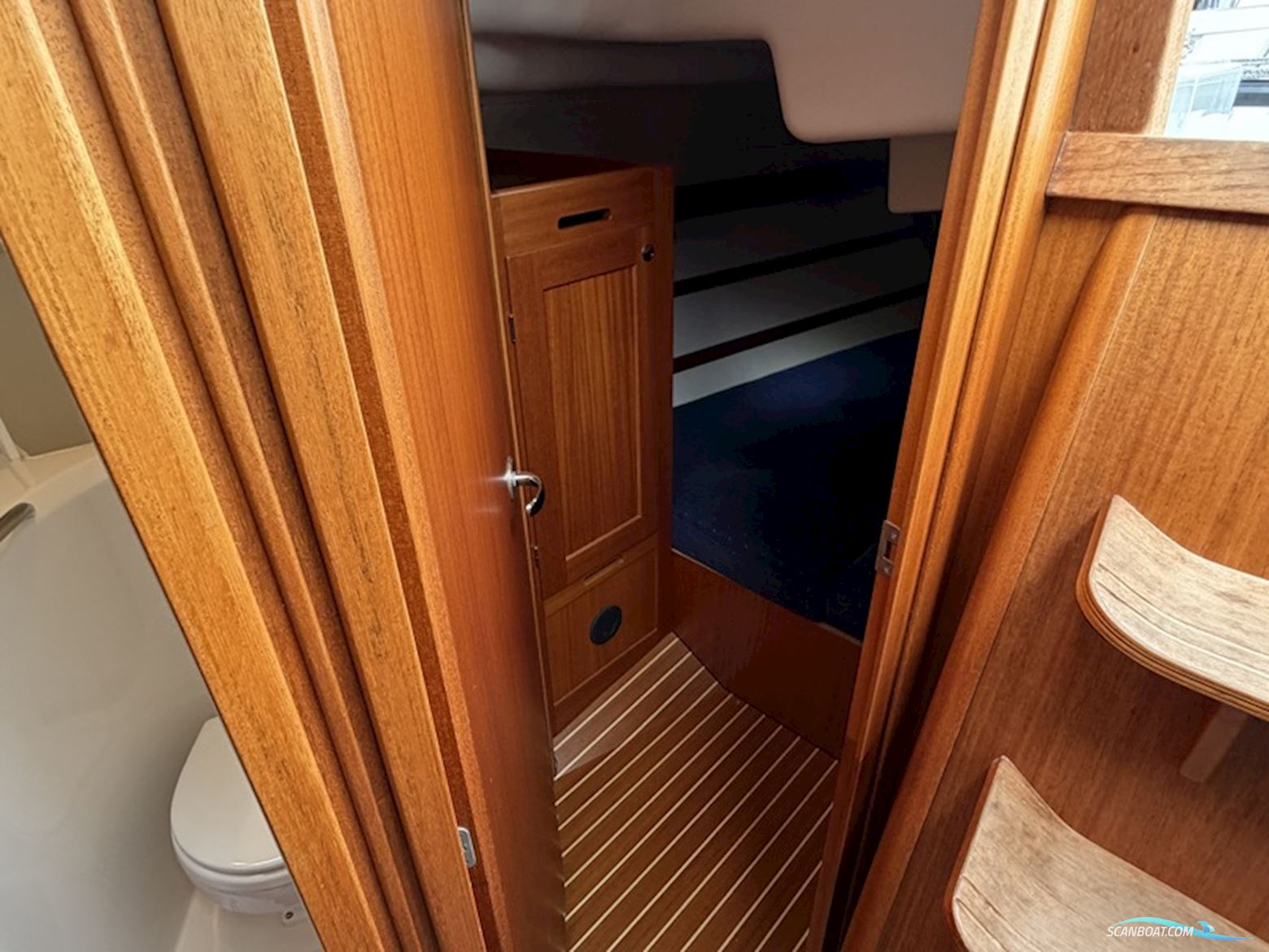 Arcona 370