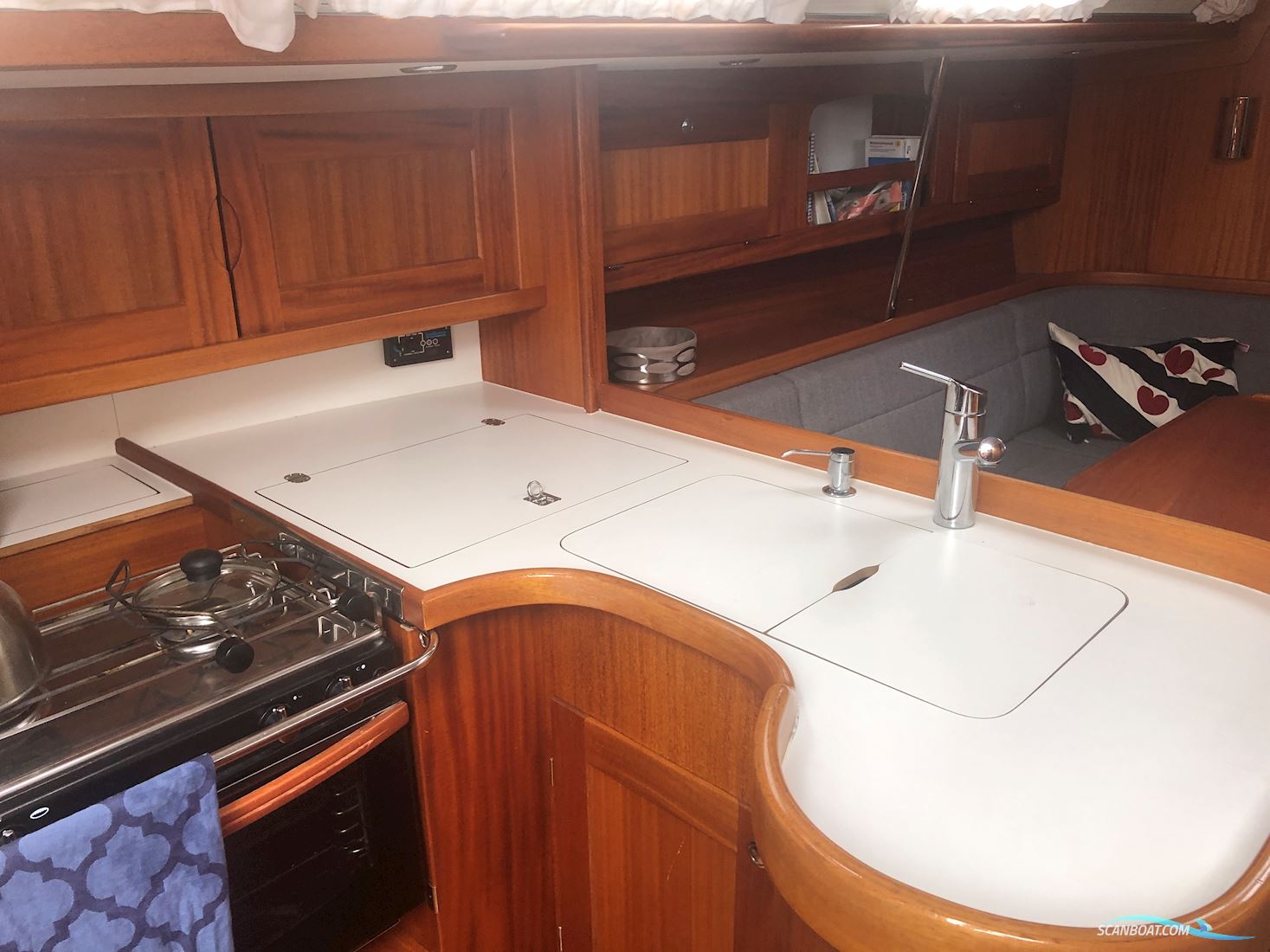 Arcona 400