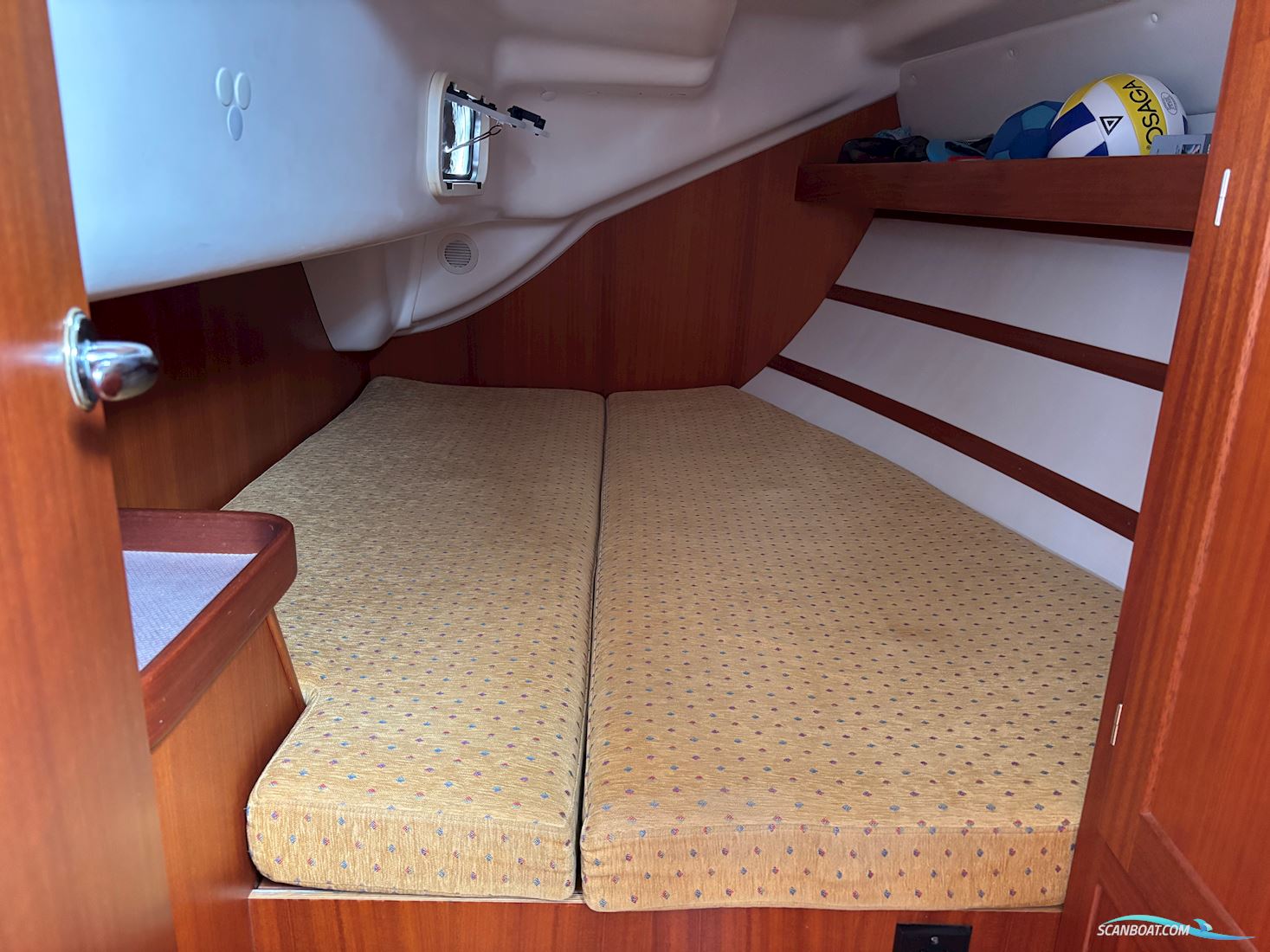 Arcona 400