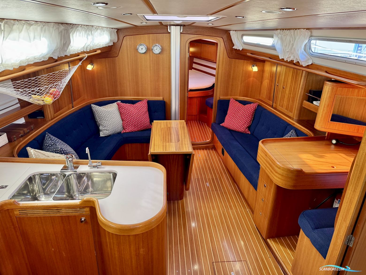 Arcona 430