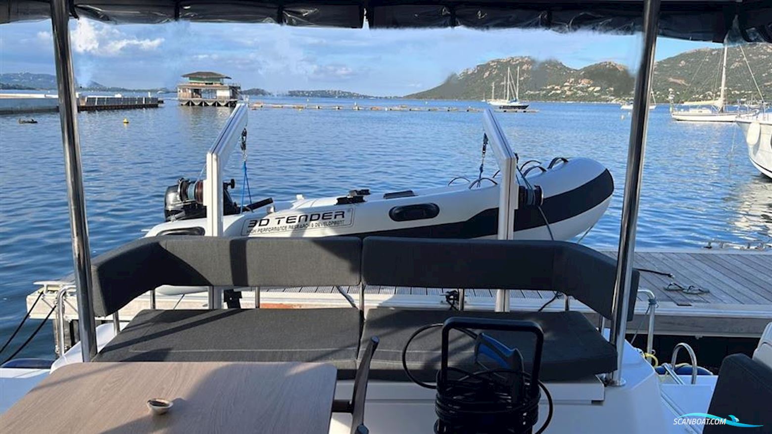 AVENTURA CATAMARANS Aventura 37