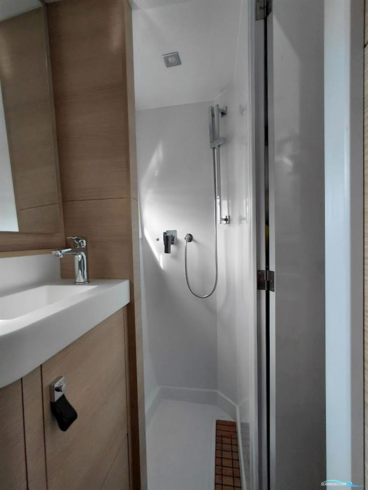 AVENTURA CATAMARANS Aventura 37