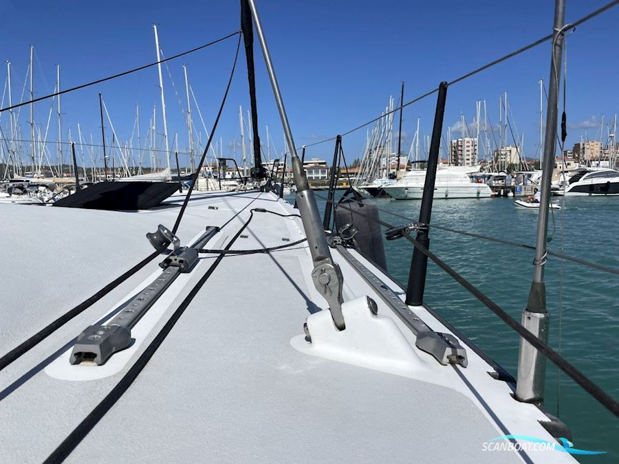 Bakewell White 20m Pocket Maxi