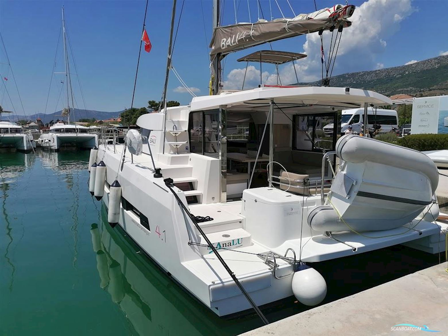 BALI CATAMARANS 4.1