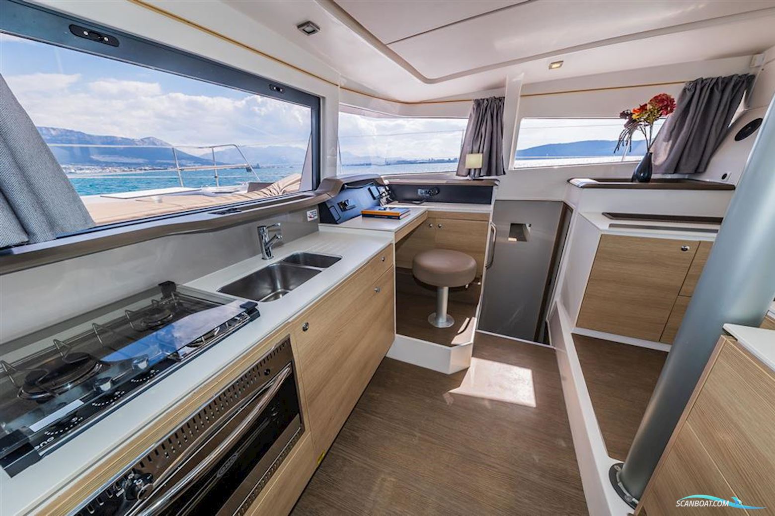 Bali Catamarans 4.1
