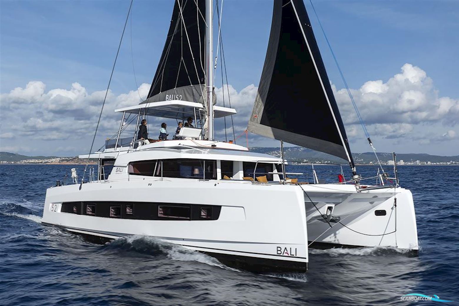 Bali Catamarans 5.2