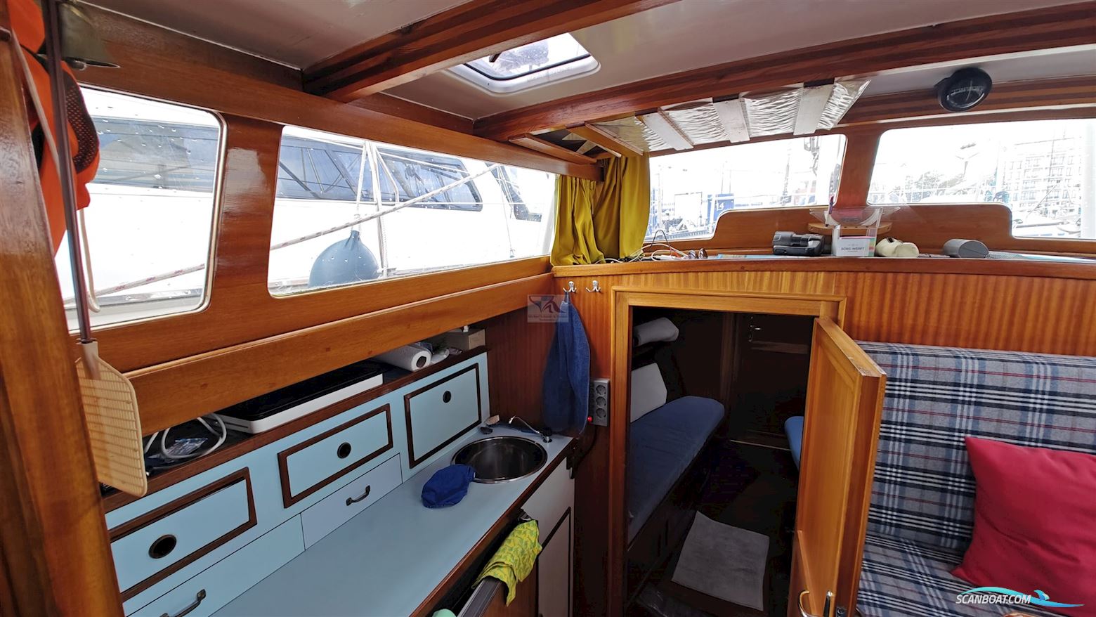 Baltika 10,40 m Decksalon Segelyacht