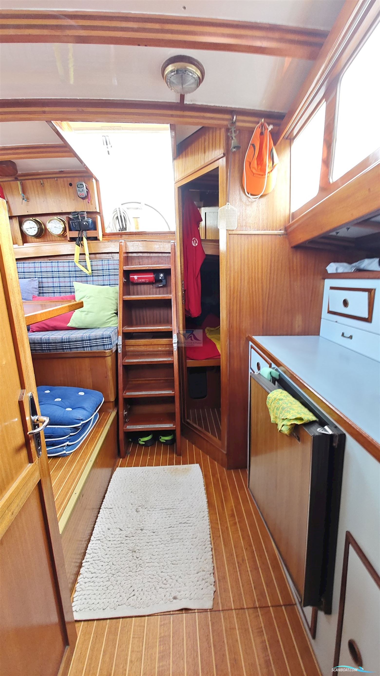 Baltika 10,40 m Decksalon Segelyacht