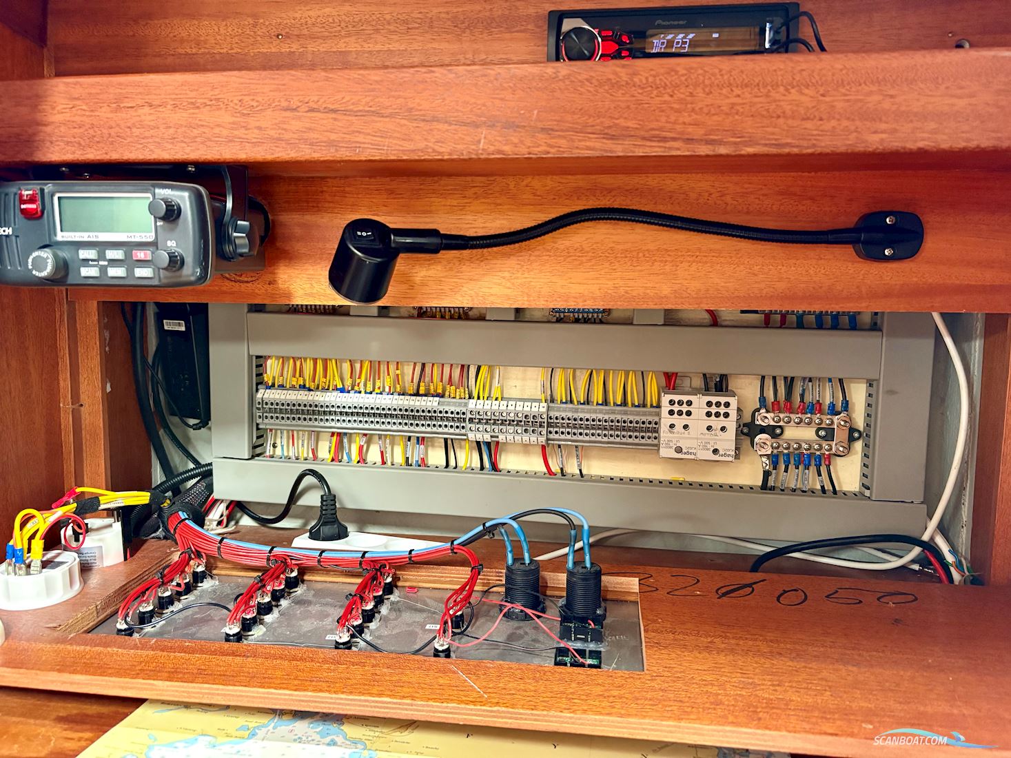 Bavanca 320/Bianca 320