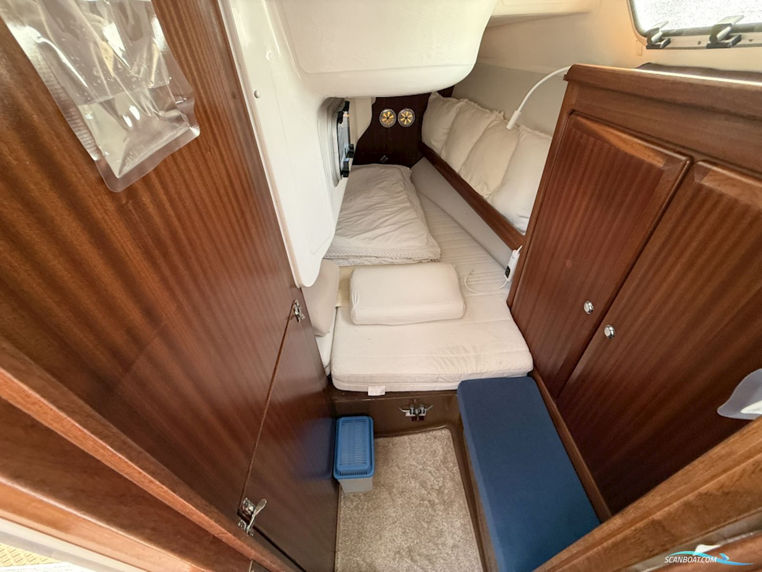 Bavaria  32 Holiday