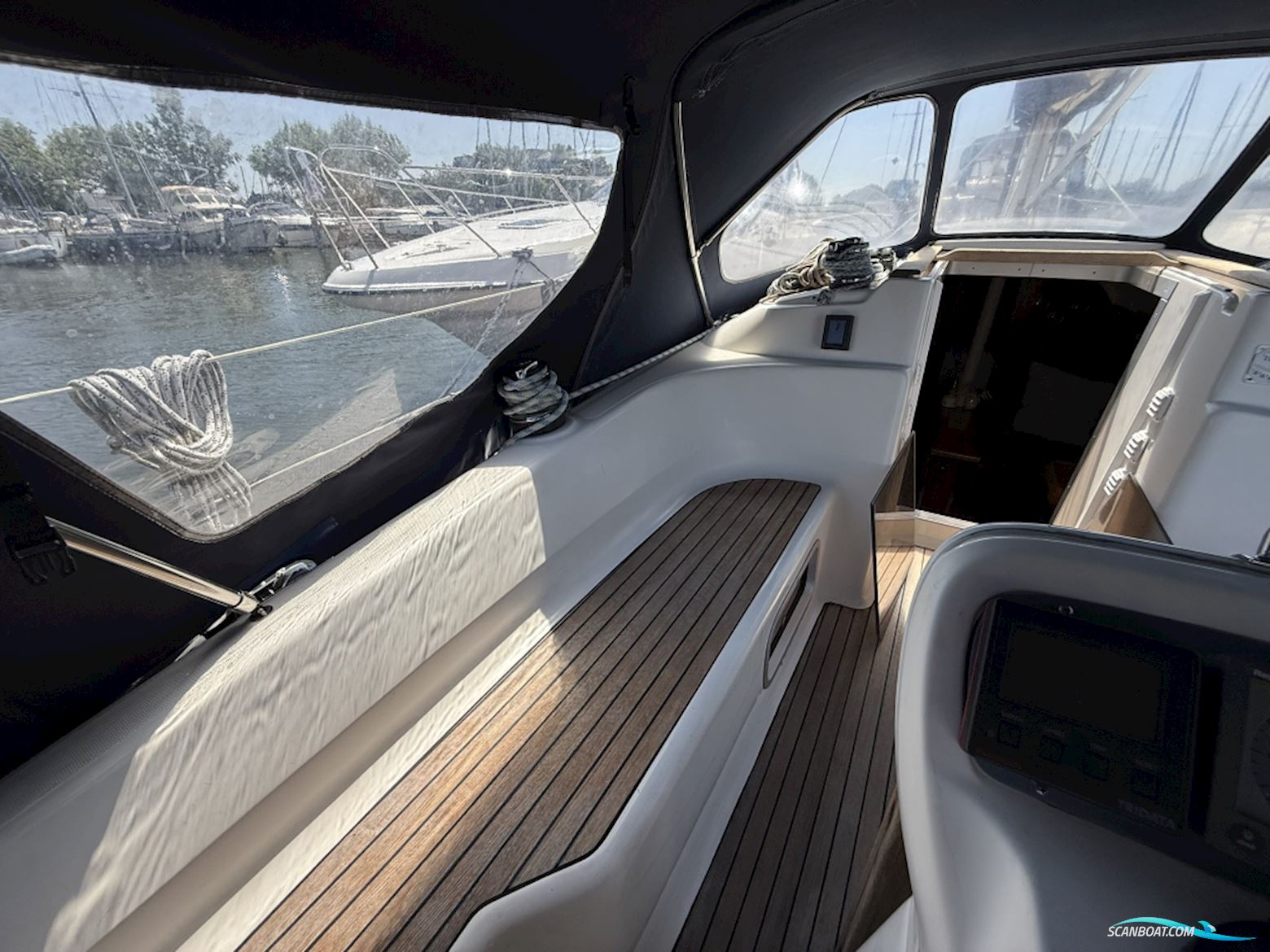 Bavaria  32 Holiday
