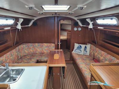 Bavaria  38 Exclusive Sailingboat 1999, with Yanmar  3JH3E engine, United Kingdom
