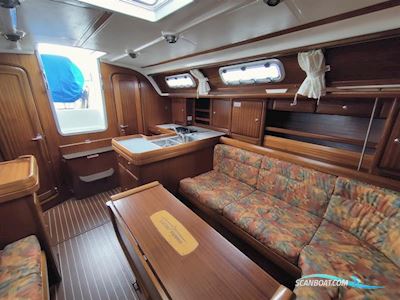 Bavaria  38 Exclusive Sailingboat 1999, with Yanmar  3JH3E engine, United Kingdom