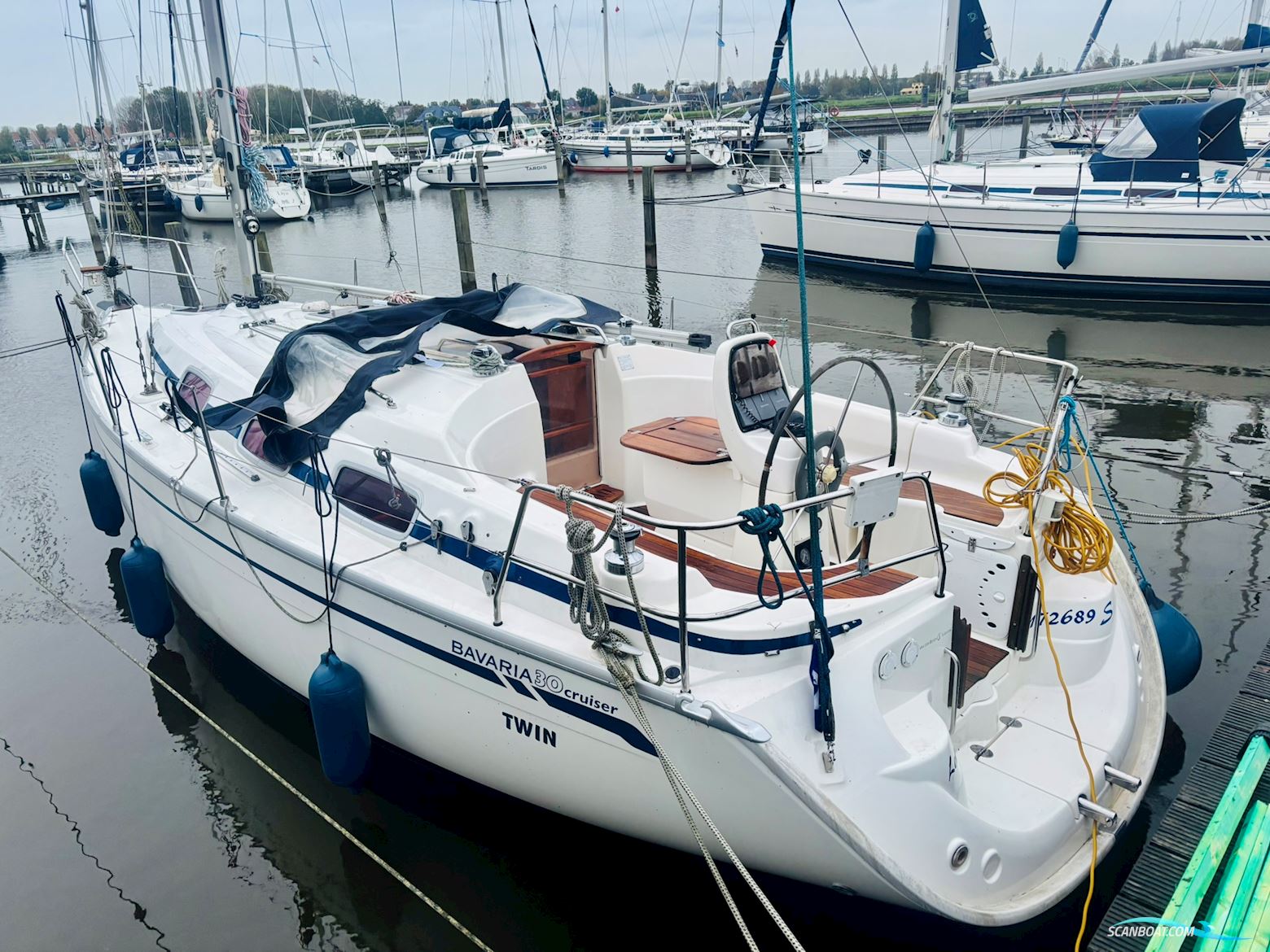 Bavaria 30 Cruiser Sailingboat 2005, with Volvo Penta engine, The Netherlands