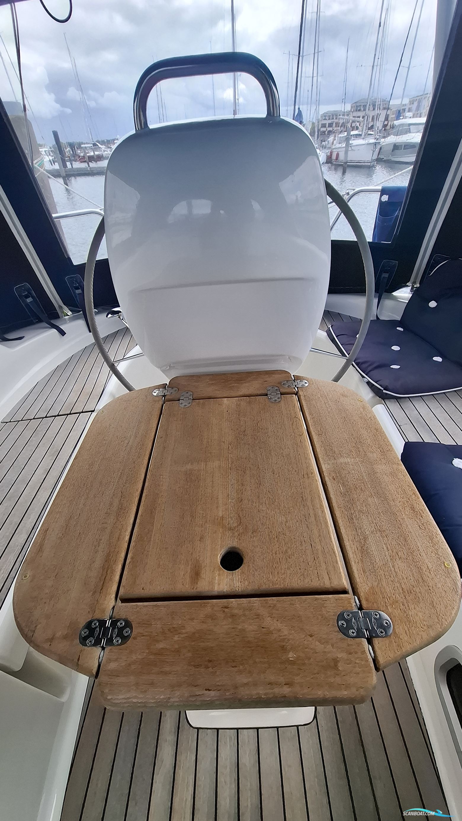 Bavaria 30 Cruiser