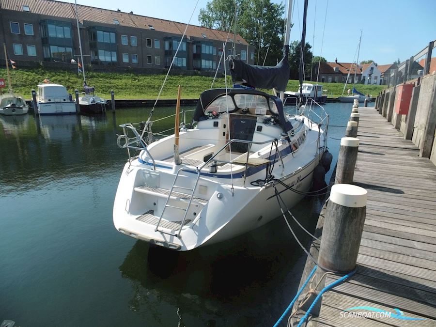 Bavaria 30
