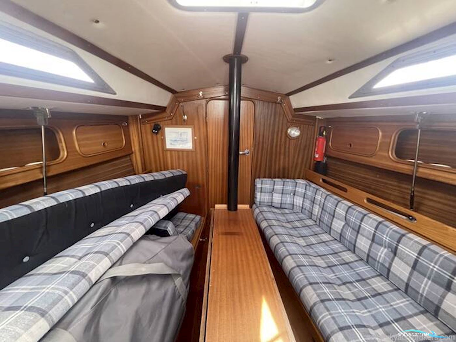 Bavaria 30