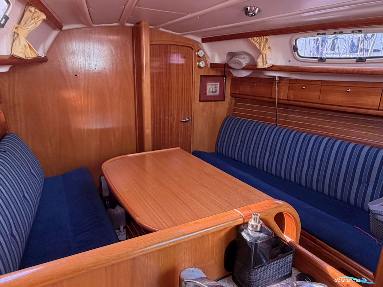 Bavaria 30