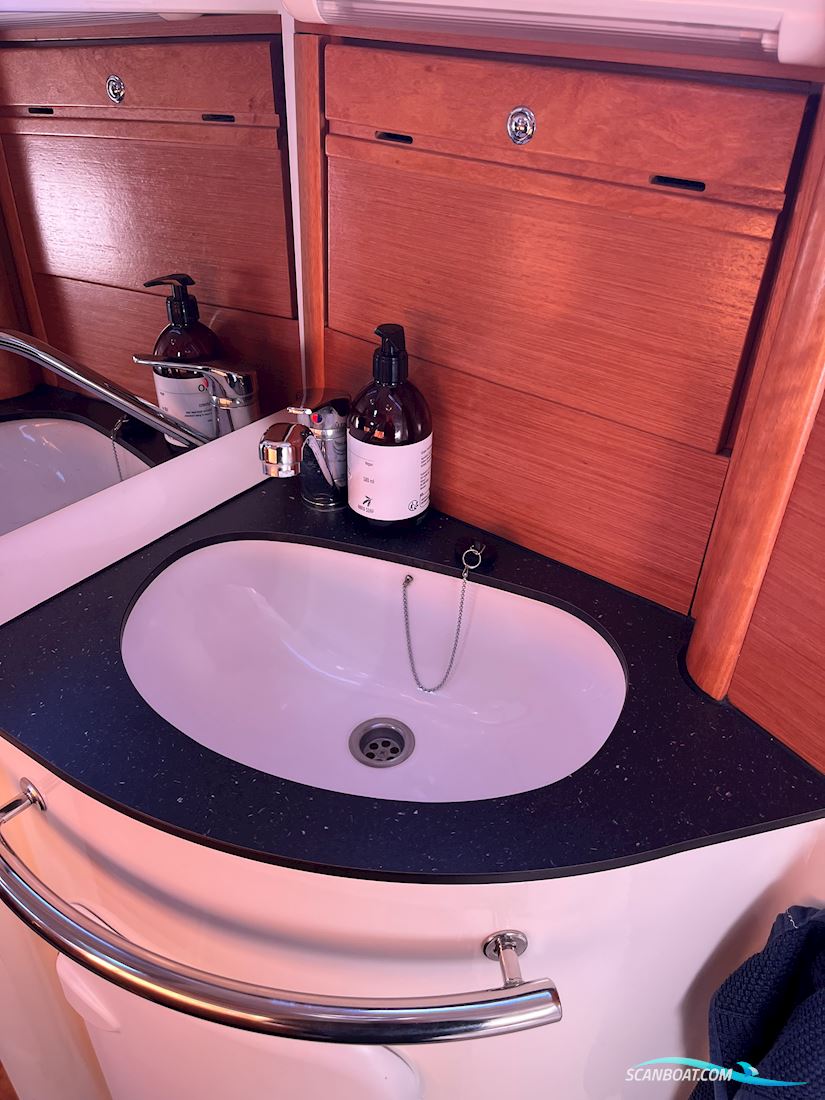 Bavaria 31 cruiser