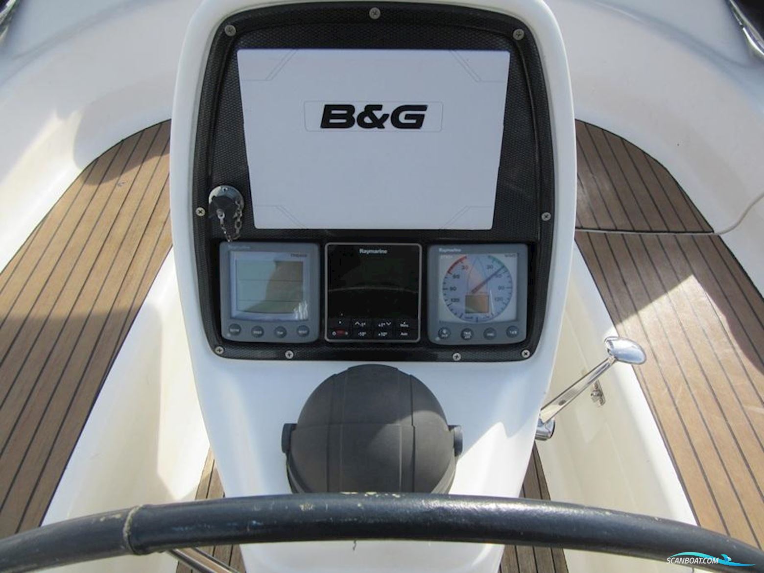 Bavaria 31 cruiser