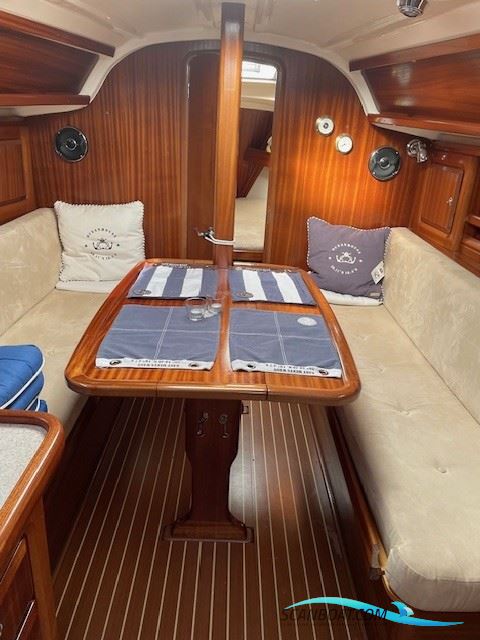 Bavaria 31